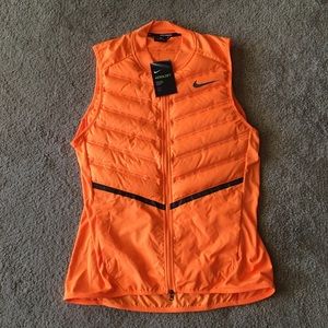 Aeroloft Ventilated Lightweight Warmth Nike Vest